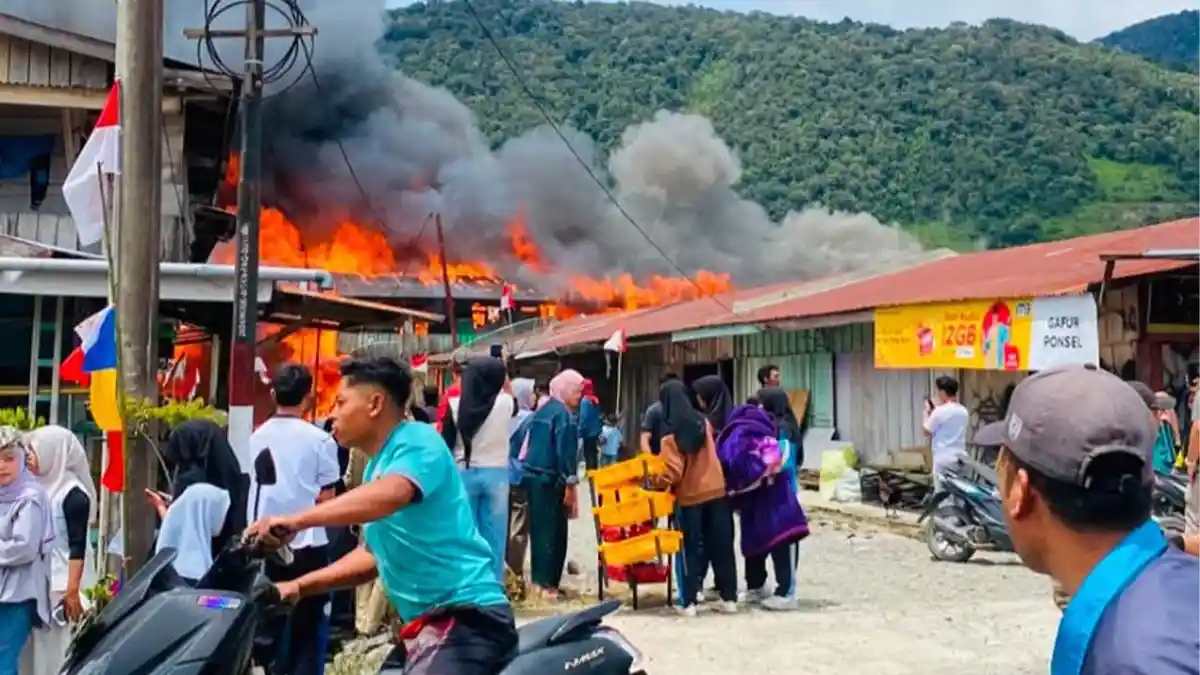 Kebakaran hebat melanda puluhan rumah di Jagong Jeget Aceh Tengah