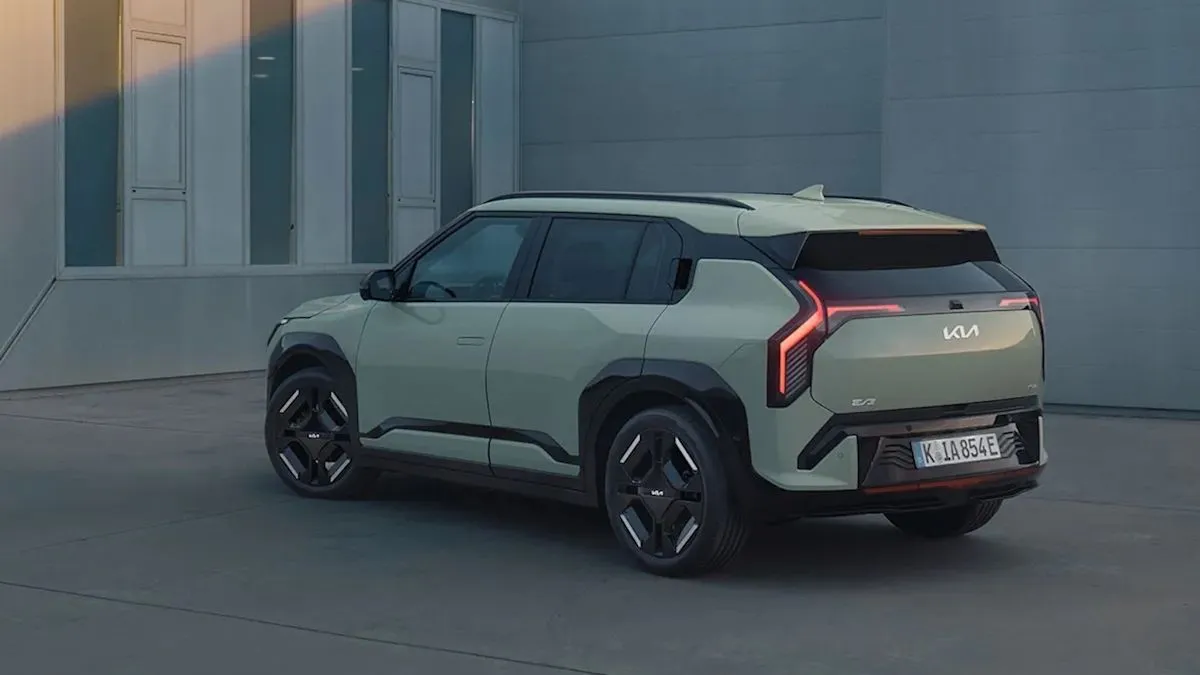 Kia EV3 tawarkan jarak tempuh 321 mil dengan harga terjangkau di pasaran