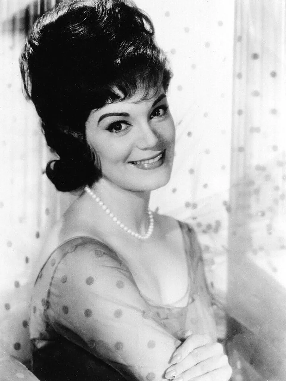 Potret Connie Francis sebagai penyanyi legendaris dunia