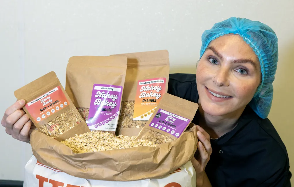 Produk granola Nakey Bakey buatan Megan Murrie di Skotlandia