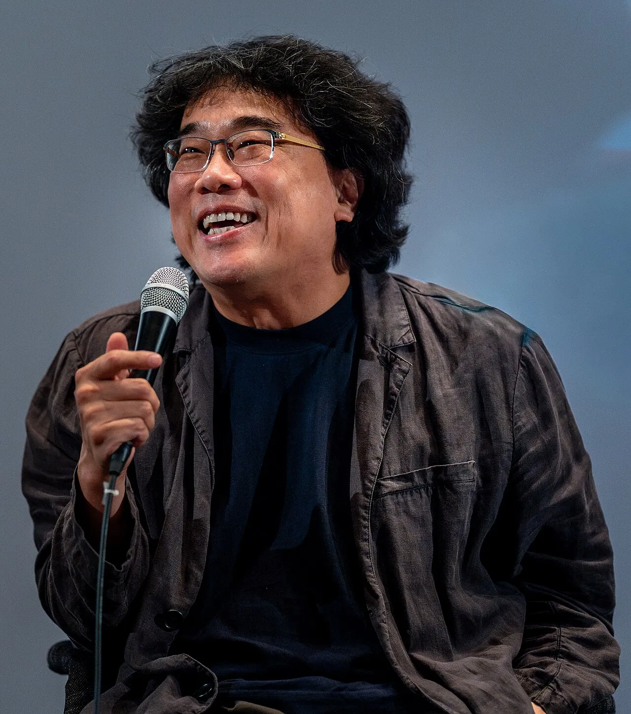 Sutradara Korea Selatan Bong Joon Ho saat menghadiri acara penghargaan internasional
