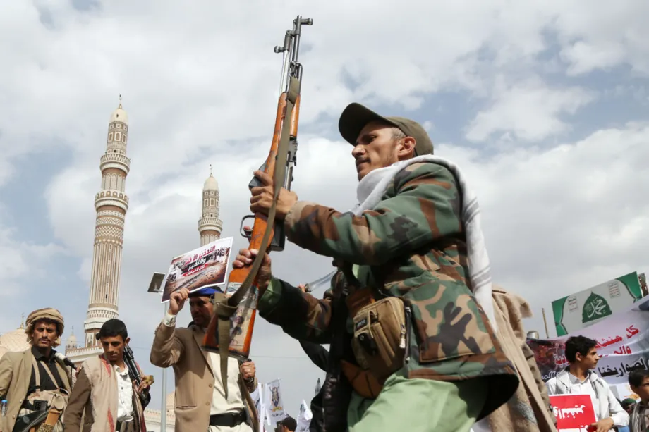 Konflik memanas di Taiz setelah pasukan pemerintah Yaman melumpuhkan pejuang Houthi