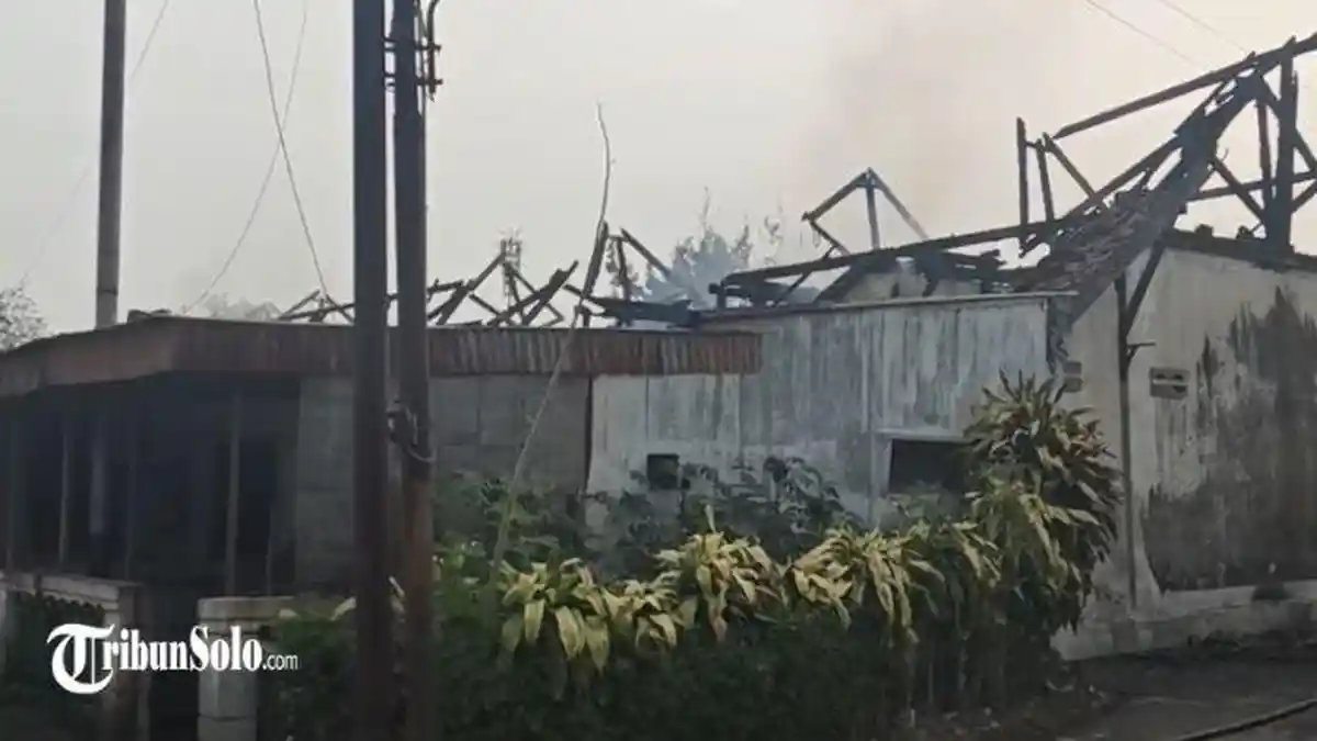 Korban kebakaran Aspol Panularan Solo meminta kompensasi kontrak rumah