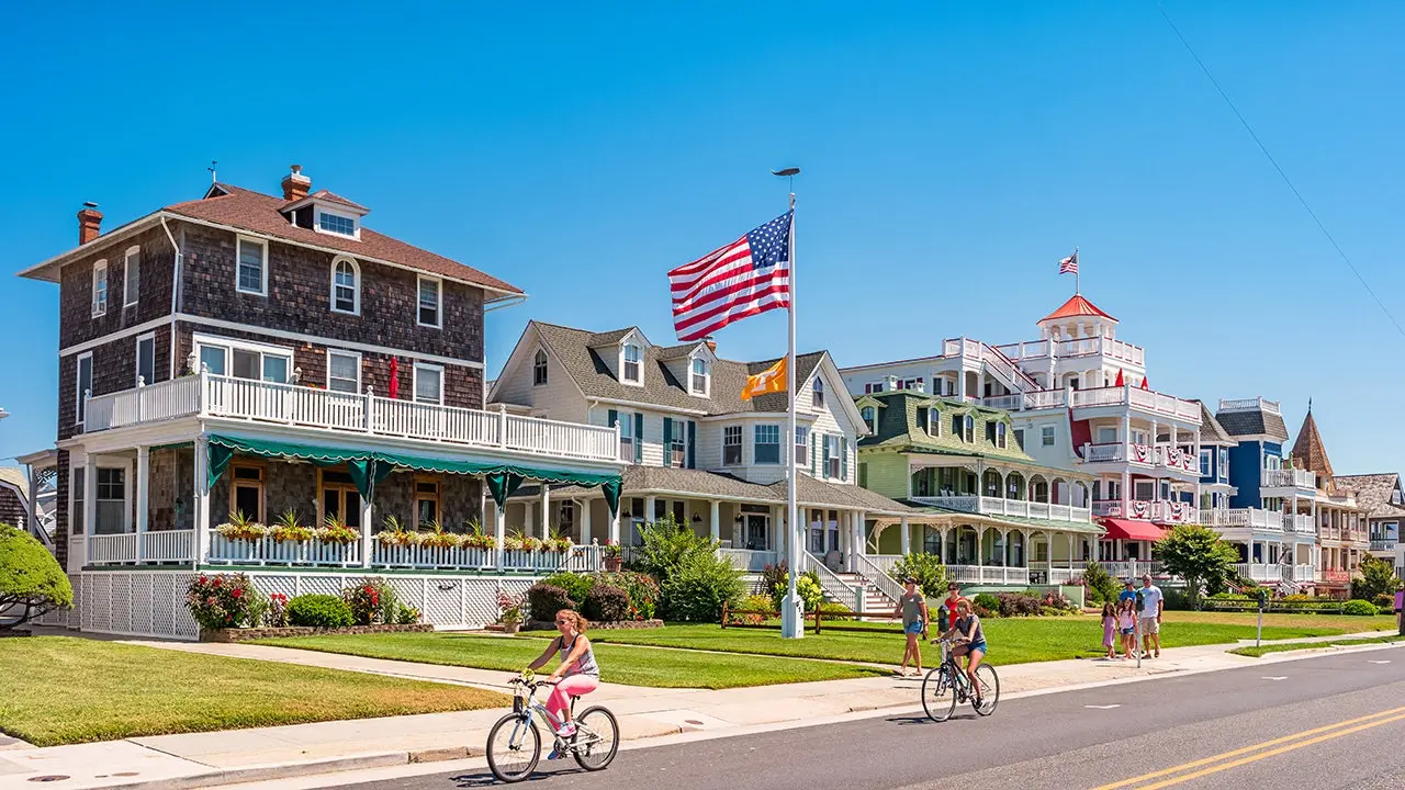 Suasana kawasan pantai Cape May di New Jersey yang memberlakukan aturan jam malam