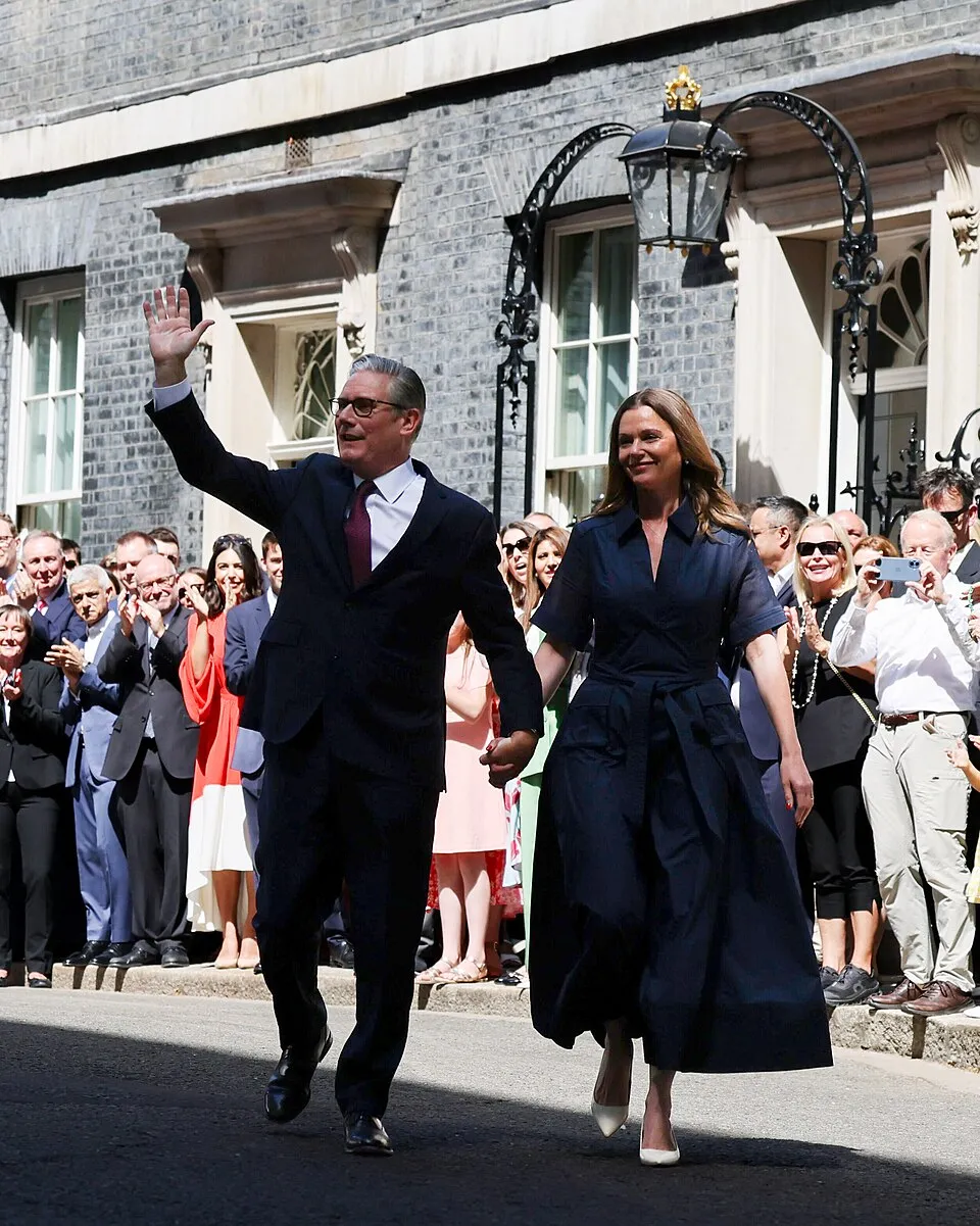 Gedung pemerintahan Britania Raya di London sebagai latar krisis politik Partai Labour