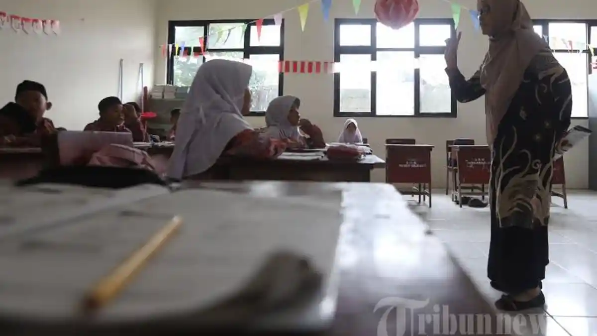 Ilustrasi buku pelajaran Bahasa Indonesia kelas 3 Kurikulum Merdeka