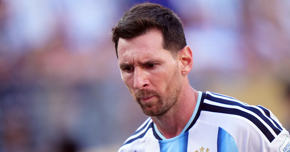 Lionel Messi dan sang ayah Jorge Messi semasa hidup