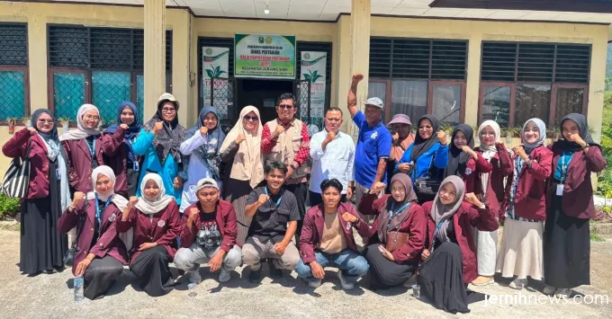 Mahasiswa KKN UIN Imam Bonjol Padang bersama BPP Junjung Sirih Solok