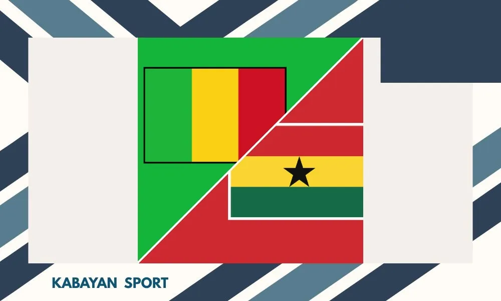 Pemain Mali dan Ghana berduel perebutan bola di ajang Women's Africa Cup of Nations