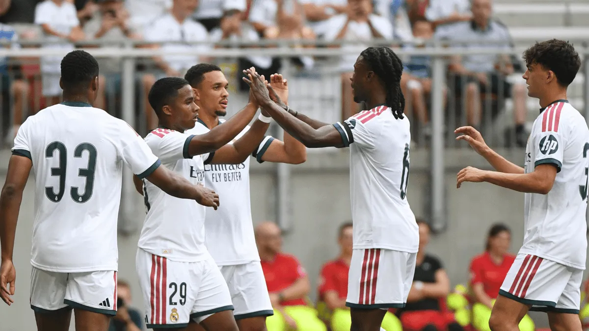 Penyerang muda Real Madrid Endrick dalam sesi latihan klub