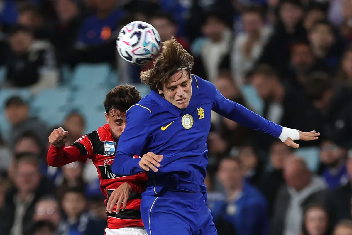 Aksi Marco Palestra saat membela Chelsea dalam laga uji coba melawan AC Milan