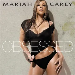 Mariah Carey tampil energik membawakan lagu Obsessed di atas panggung