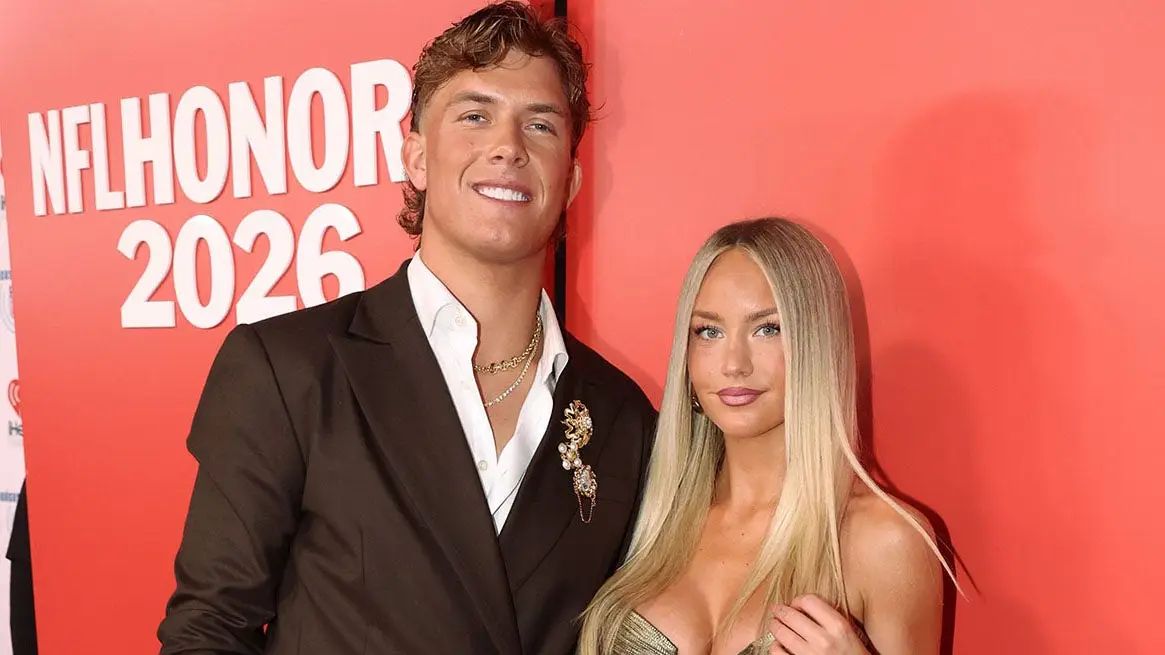 Marissa Ayers dan Jaxson Dart hadiri acara NFL Honors di San Francisco
