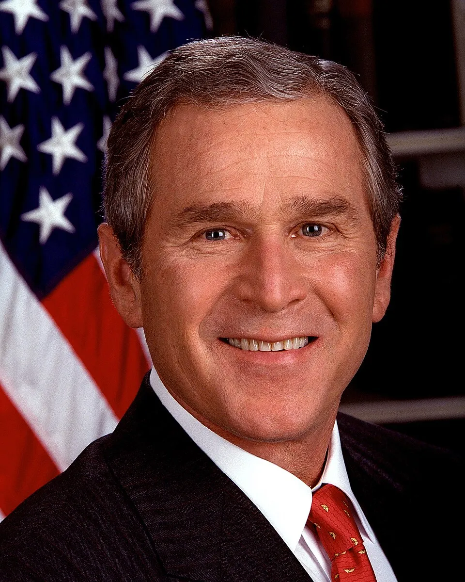 Potret Presiden George W Bush saat menjabat di Gedung Putih