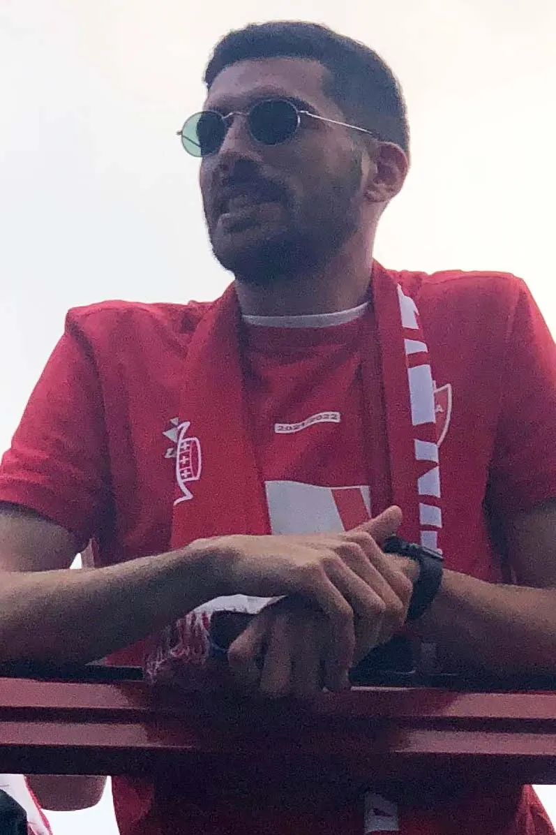 Foto aksi Mattia Valoti di lapangan hijau saat membela klubnya