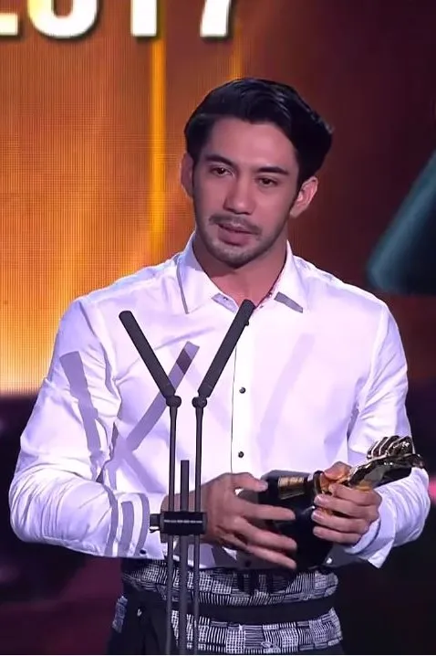 Trofi dan piala penghargaan film Indonesia di ajang Piala Maya