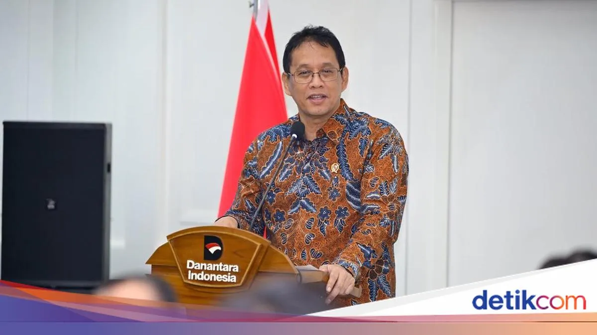 Menteri Keuangan Purbaya Yudhi Sadewa memberikan keterangan pers terkait anggaran daerah