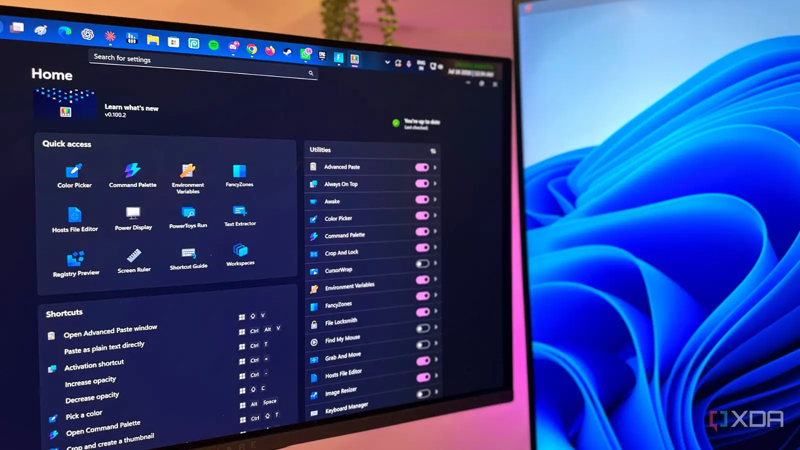 Tampilan antarmuka utilitas Microsoft PowerToys di layar komputer Windows