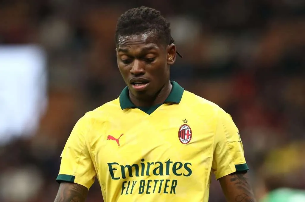 Penyerang Milan Rafael Leao saat beraksi di lapangan hijau