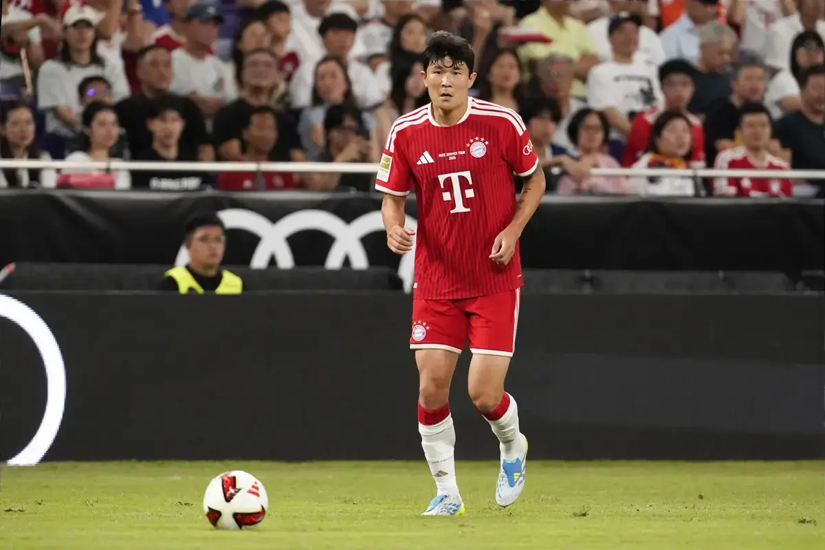 Min-jae Kim dalam sesi latihan bersama Bayern Munich