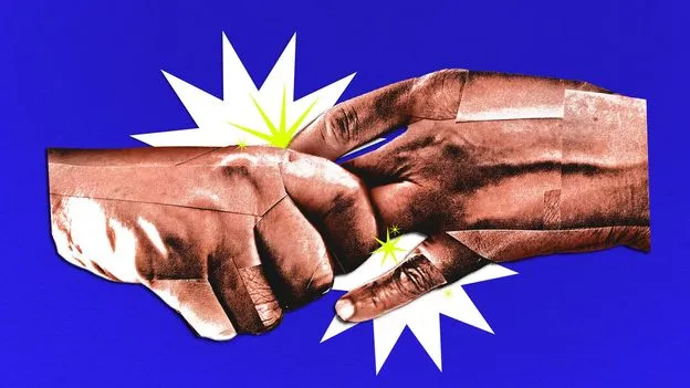Ilustrasi seseorang membunyikan jari tangan yang sering dikaitkan dengan risiko radang sendi