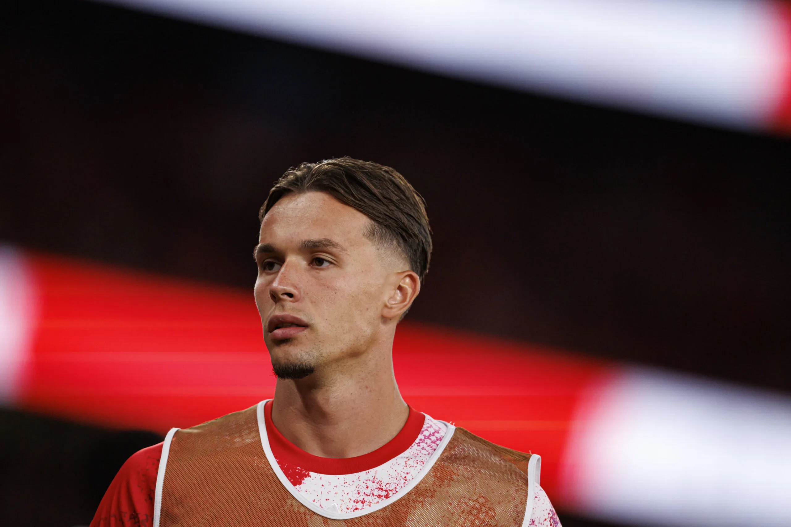Amar Dedic beraksi di lapangan sebagai target utama transfer Newcastle United