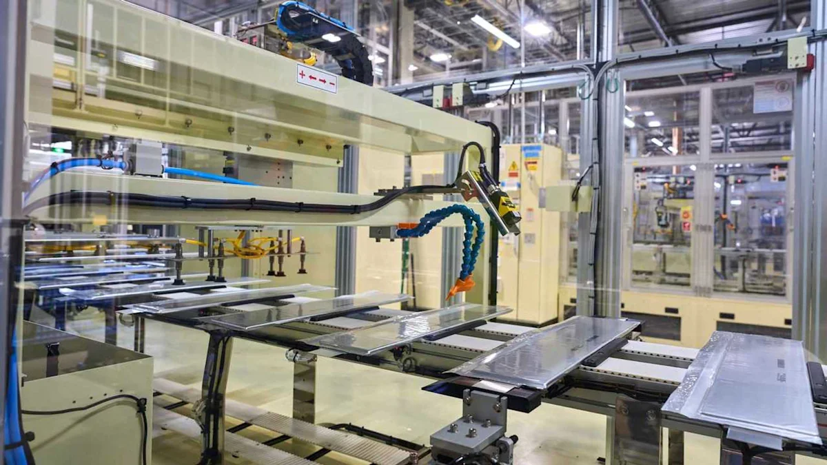 Pabrik sel baterai Ultium Cells milik General Motors dan LG Energy Solution di Ohio
