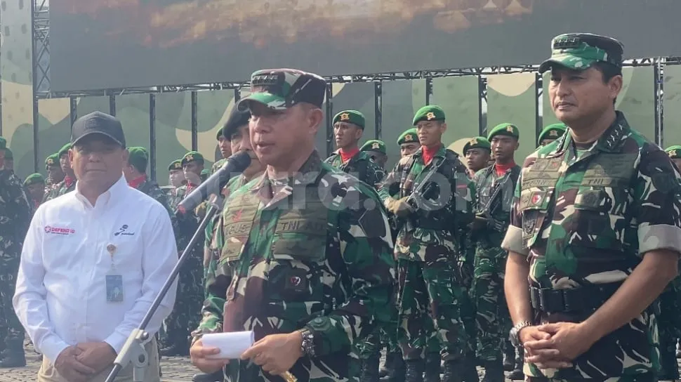 Panglima TNI Jenderal Agus Subiyanto memastikan pengamanan HUT RI di berbagai wilayah
