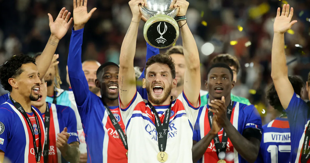 Pemain Paris Saint-Germain merayakan kemenangan di ajang Piala Super Eropa melawan Aston Villa