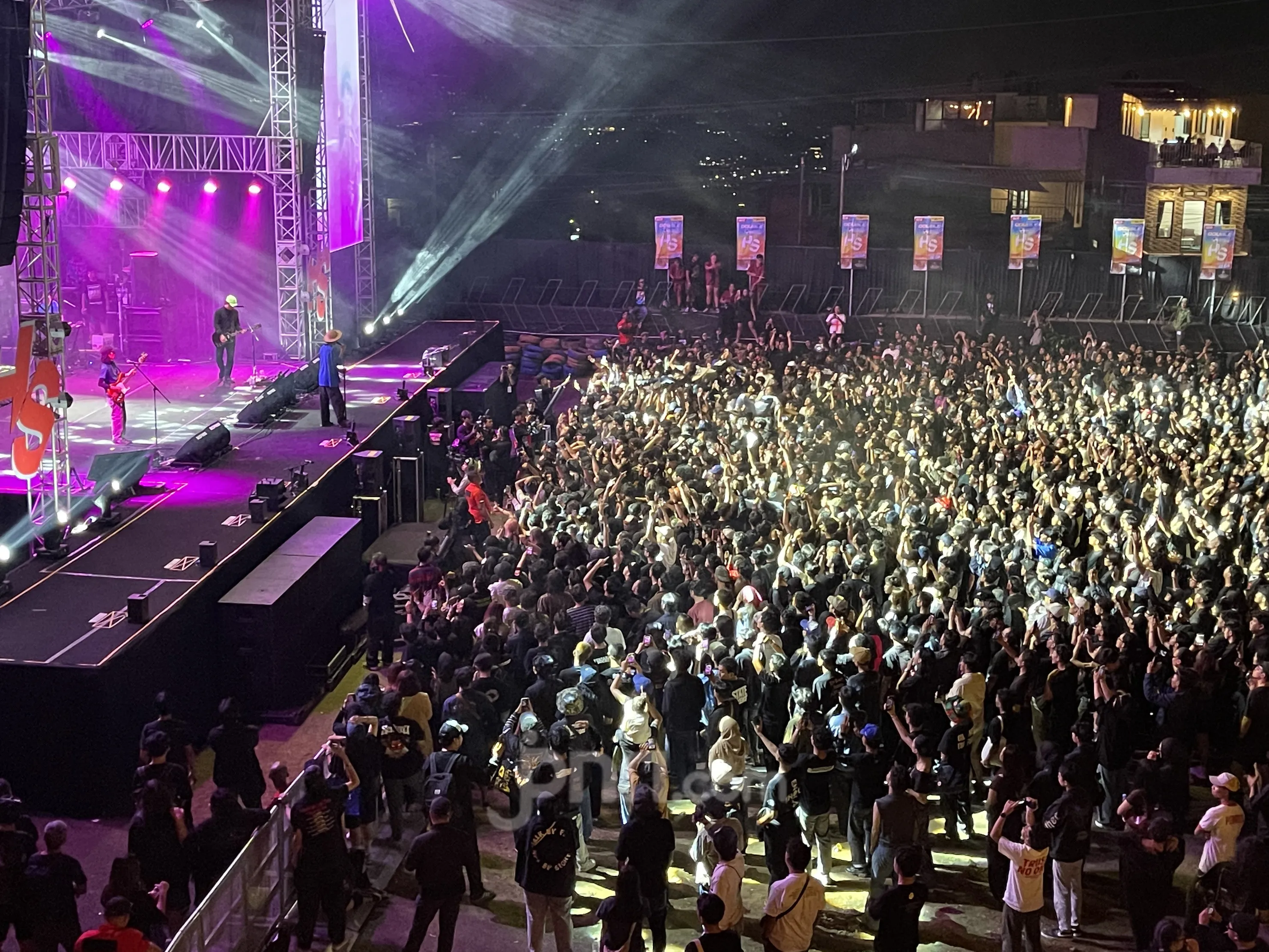 Suasana meriah festival musik Parti Libur 2026 di Kota Batu