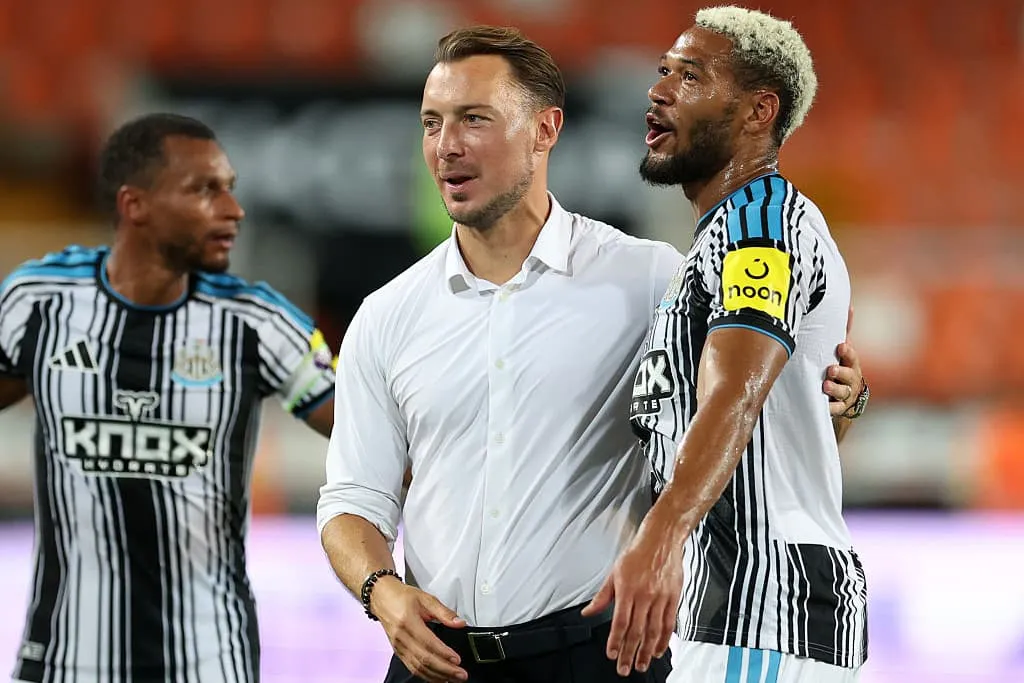 Skuad Newcastle United bersiap hadapi Liverpool di Premier League dengan kondisi pemain cedera