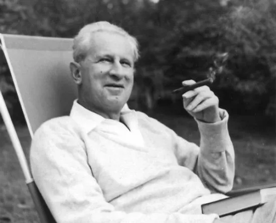 Penjelasan gerakan politik Kiri Baru era 1960-an di Inggris dan Amerika Serikat