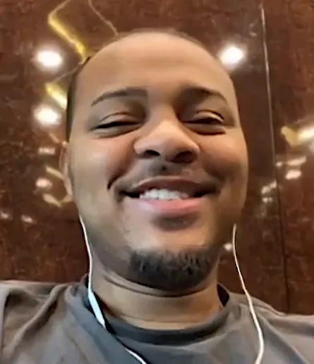 Rapper dan aktor Amerika Serikat Shad Gregory Moss atau dikenal sebagai Bow Wow