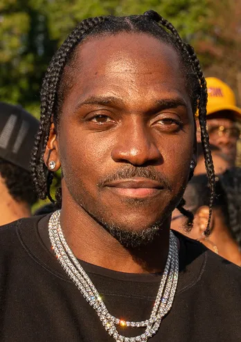 Rapper Amerika Serikat Pusha T saat tampil di atas panggung