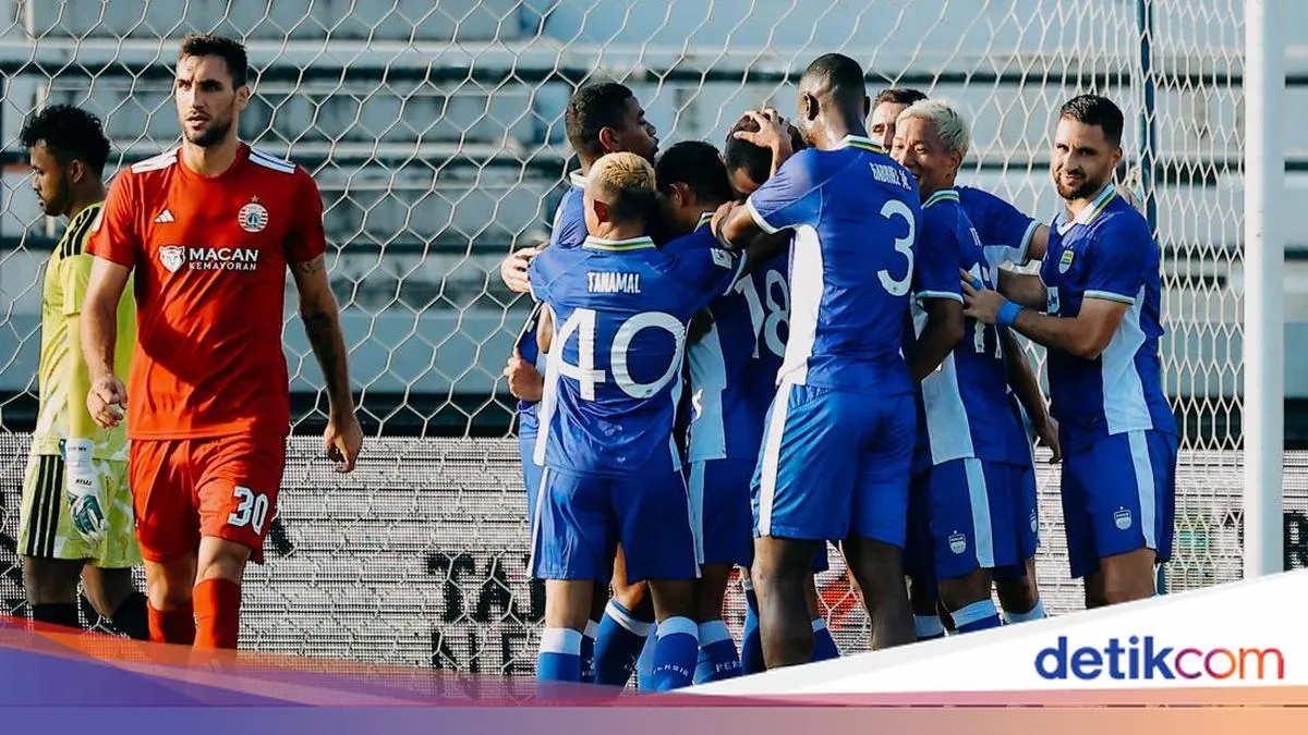 Skuad Persib Bandung jalani pemusatan latihan dan laga uji coba di Bali