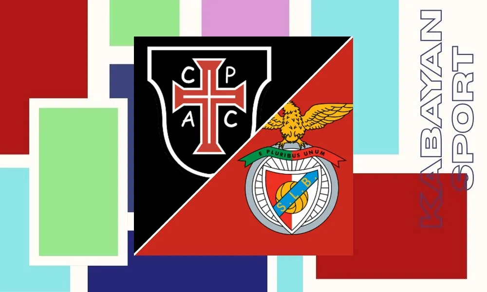 Duel pemain dalam pertandingan Liga Portugal antara Casa Pia dan Benfica