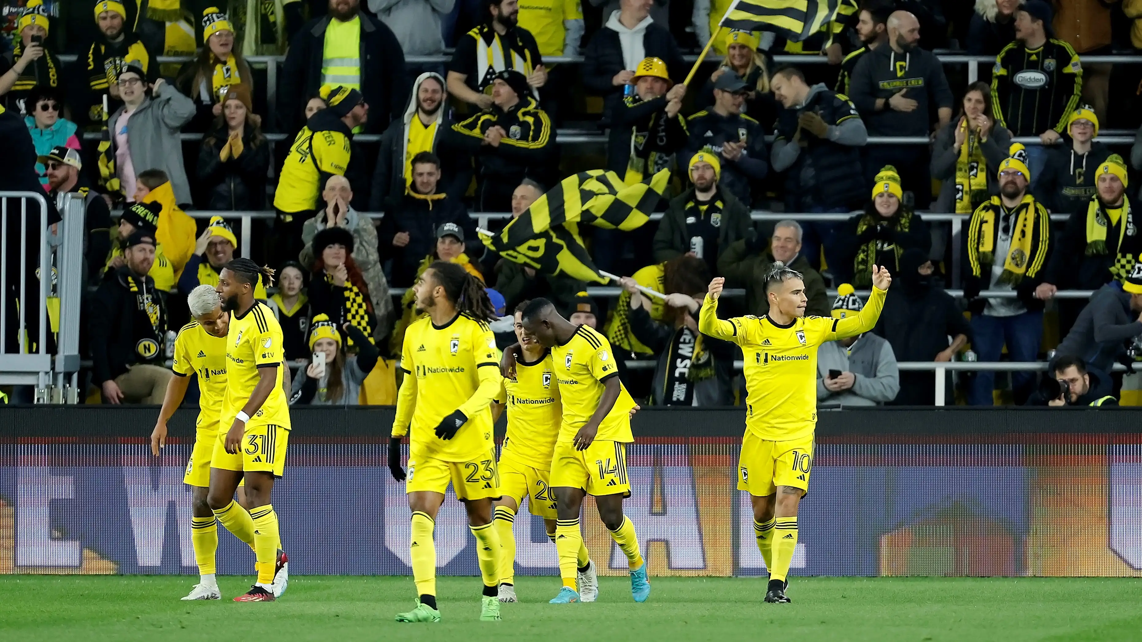 Pemain Columbus Crew merayakan gol di ScottsMiracle-Gro Field saat Leagues Cup