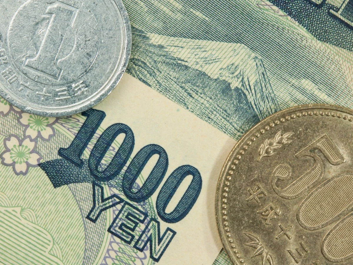 Ilustrasi pergerakan grafik nilai tukar mata uang Dolar AS terhadap Yen Jepang