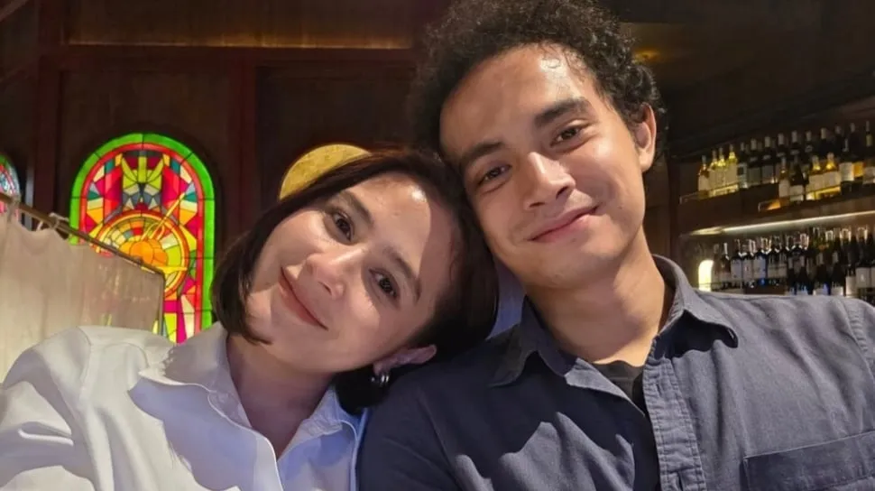 Prilly Latuconsina memberikan hadiah 270 pohon kopi untuk Omara Esteghlal