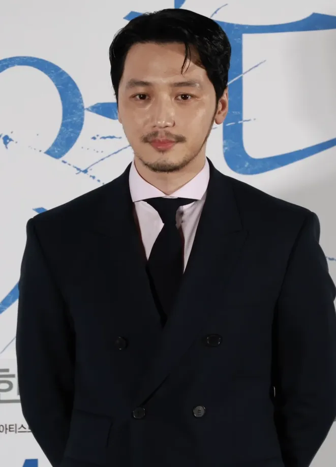 Aktor Korea Selatan Byun Yo-han dalam sebuah acara