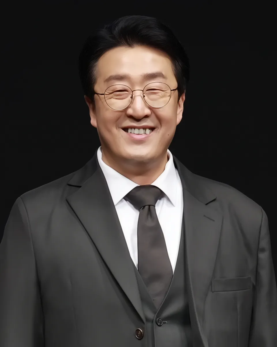 Aktor Korea Selatan Hyun Bong-sik yang dikenal melalui berbagai drama dan film populer