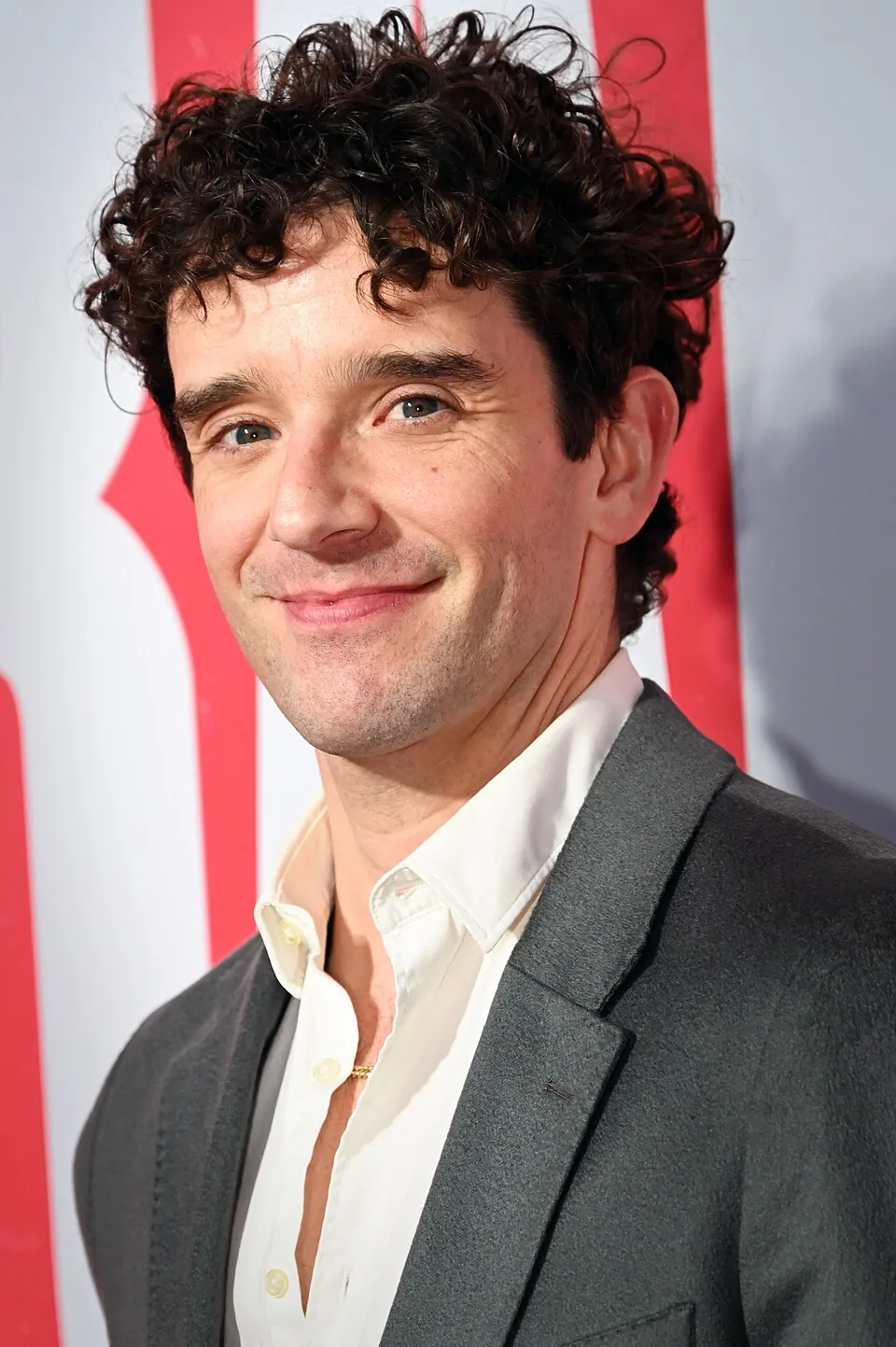 Aktor Hollywood Michael Urie dalam ajang penghargaan televisi