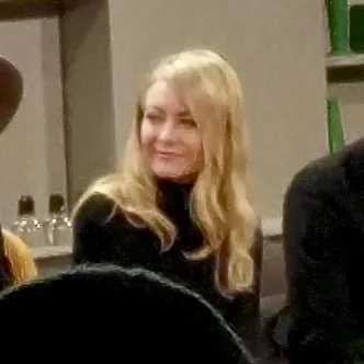 Aktris Amerika Serikat Meredith Hagner saat menghadiri pemutaran film festival internasional
