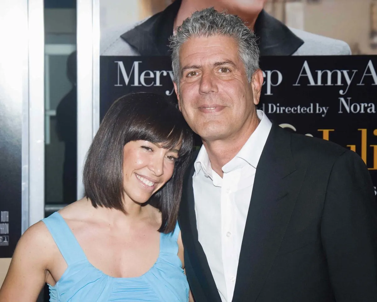 Potret Ariane Busia-Bourdain dan mendiang ayahnya Anthony Bourdain