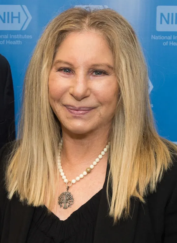 Barbra Streisand sebagai legenda musik dan perfilman dunia peraih EGOT