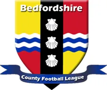 Pertandingan sepak bola di Bedfordshire County Football League di lapangan hijau