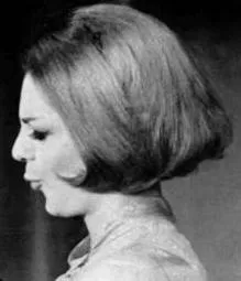 Profil aktris senior Carole Shelley peraih penghargaan Tony Award di Broadway