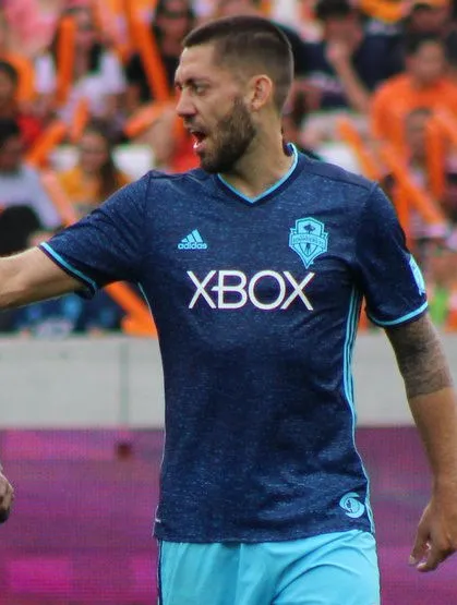 Profil legenda sepak bola Amerika Serikat Clint Dempsey