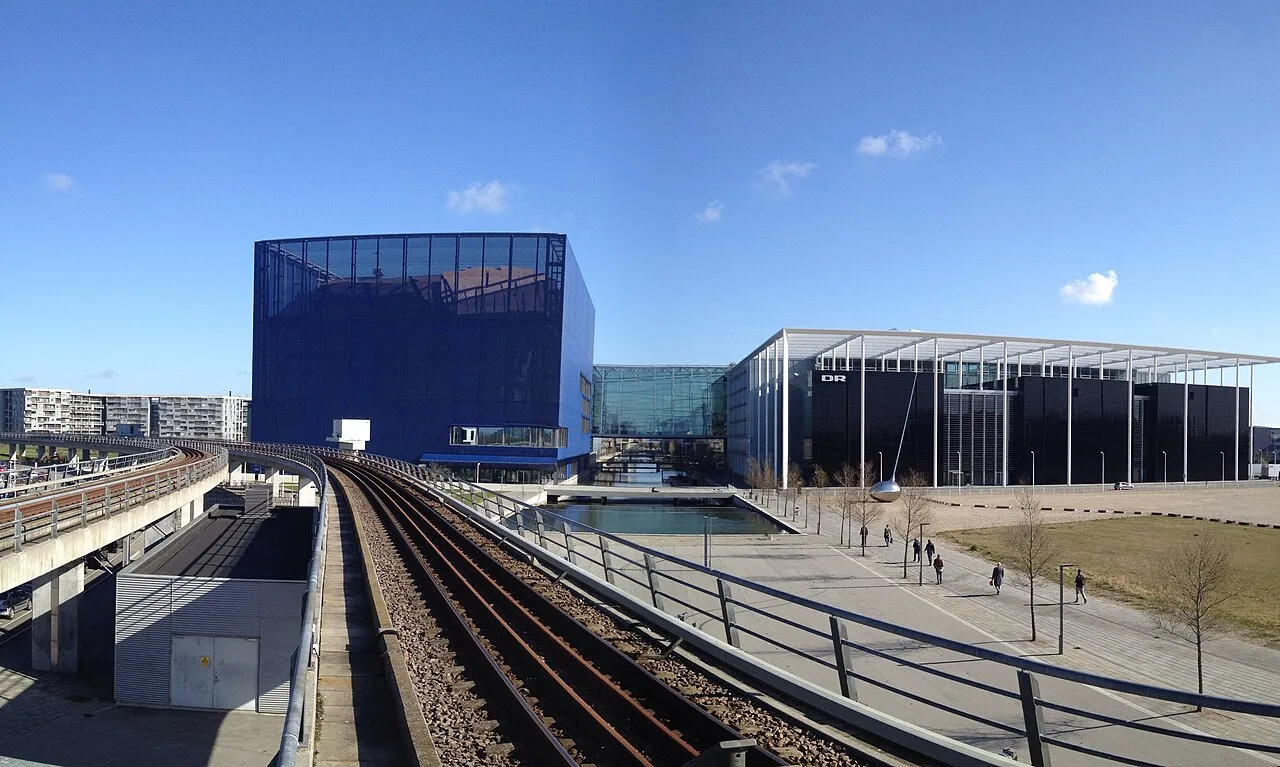 Gedung perkantoran DR Byen sebagai pusat operasional penyiaran DR di Kopenhagen