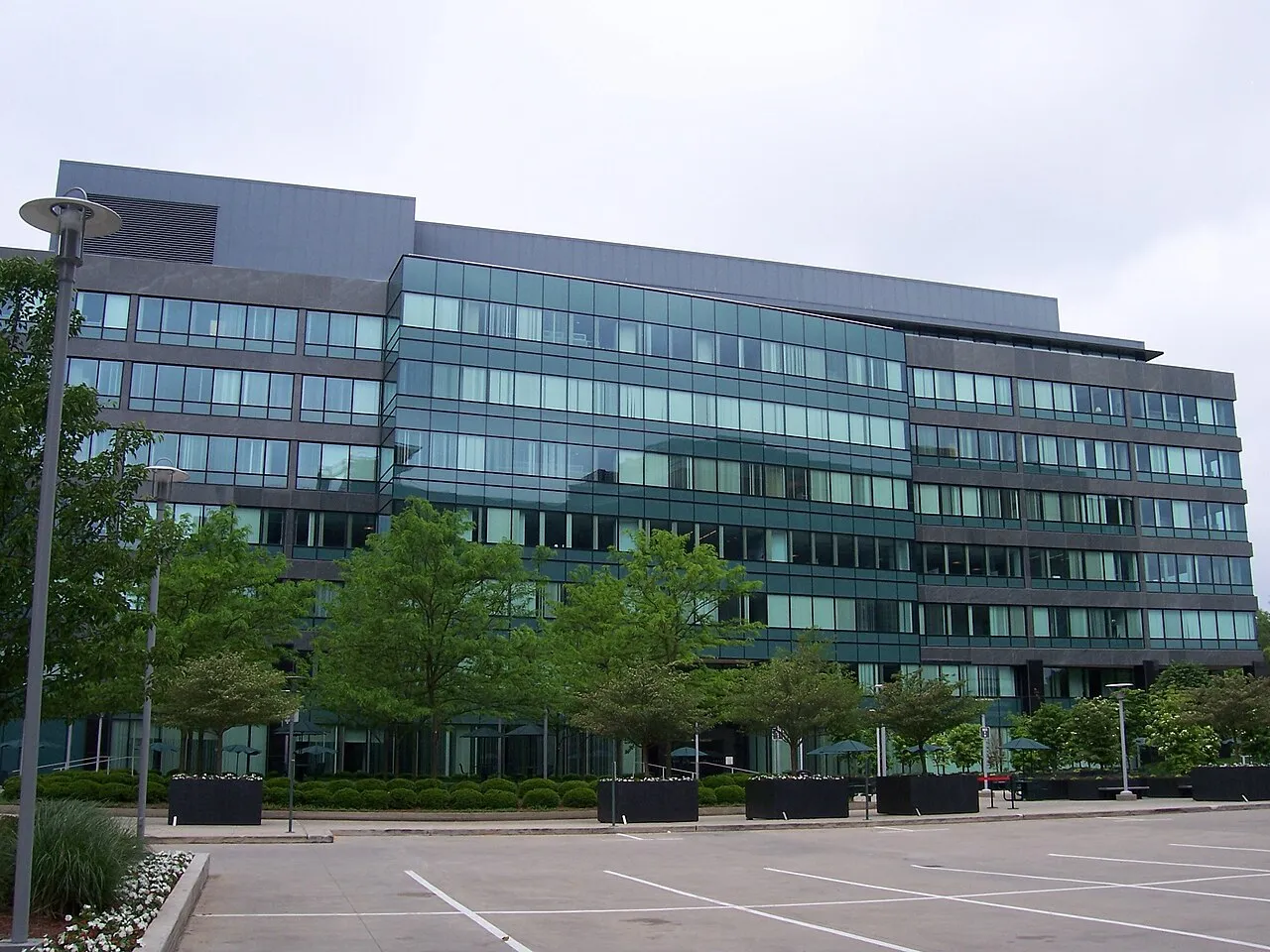 Gedung kantor pusat FactSet Research Systems di Norwalk Connecticut